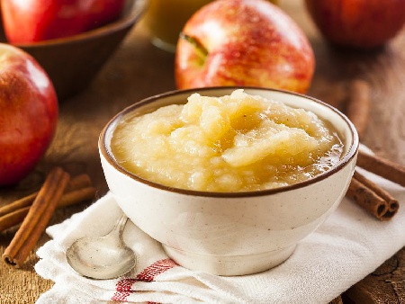 Домашен сладък ябълков сос - снимка на рецептата